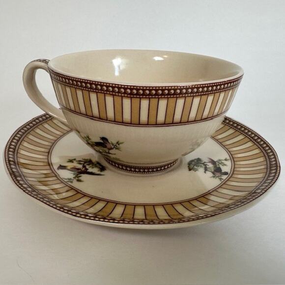 Burton & Burton Birds of Beauty Porcelain Tea Cup & Saucer Bird Center, Geo Rim - Picture 5 of 16